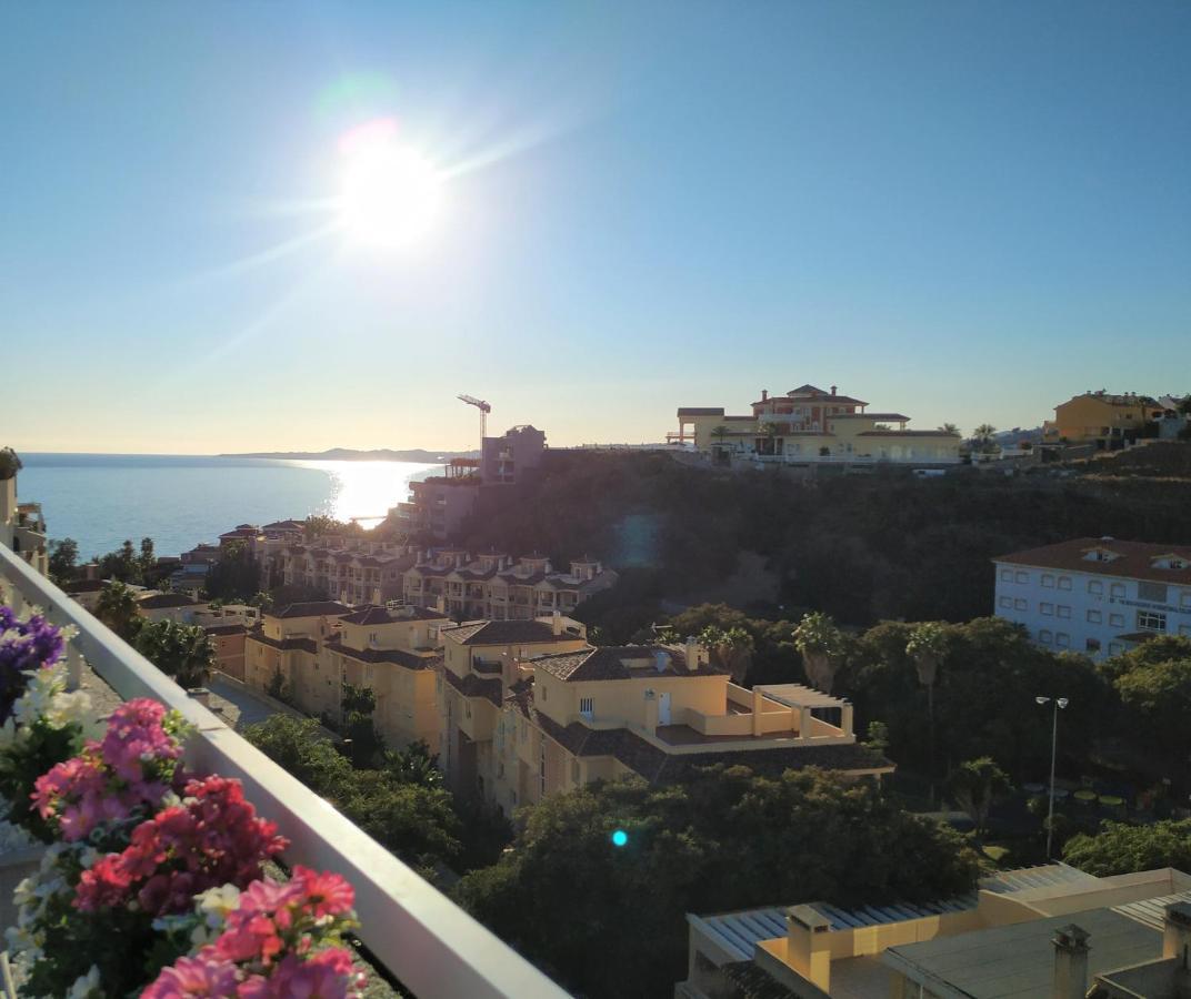 Pena Beach 3 Bedroom Duplex, Bbq, Pool, Sea Views, Benalmádena Eksteriør billede